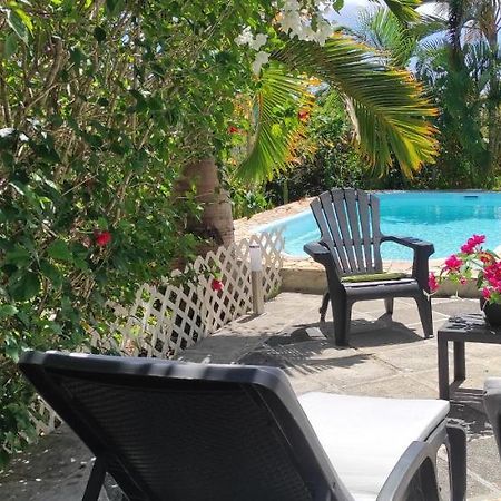 Bungalow Tout Confort Avec Piscine Partagee A 5 Mn De La Mer Saint-Francois  Exteriér fotografie