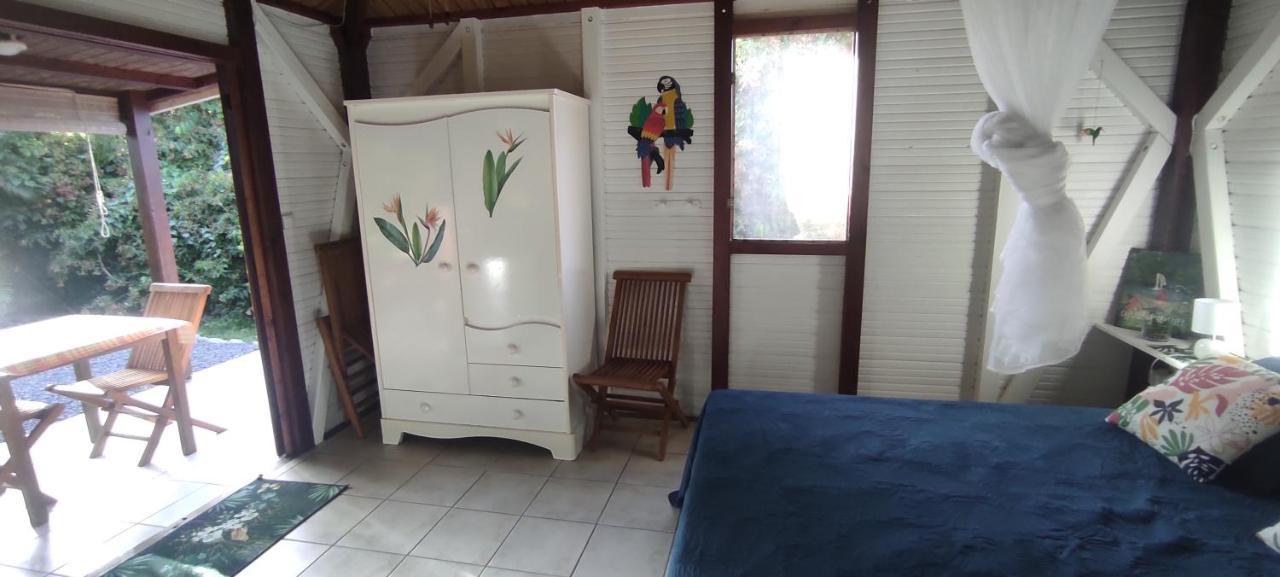 Bungalow Tout Confort Avec Piscine Partagee A 5 Mn De La Mer Saint-Francois  Exteriér fotografie