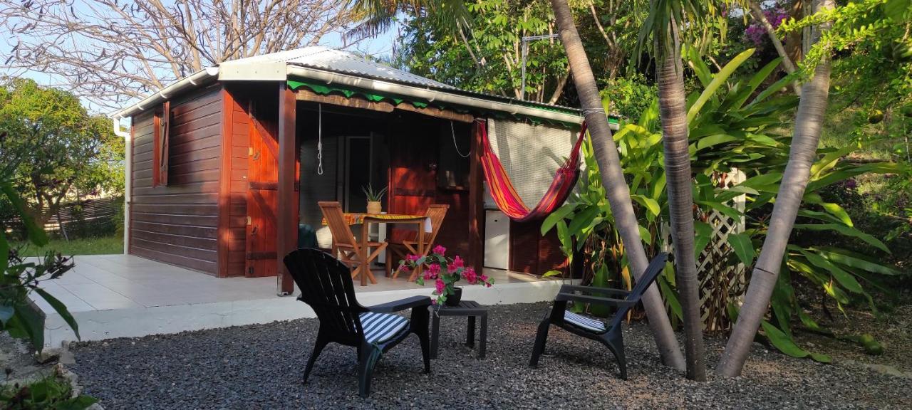 Bungalow Tout Confort Avec Piscine Partagee A 5 Mn De La Mer Saint-Francois  Exteriér fotografie